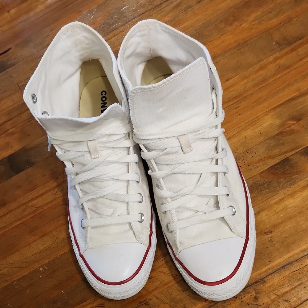 Converse Chuck Taylor All Star High Tops - Picture 7 of 7